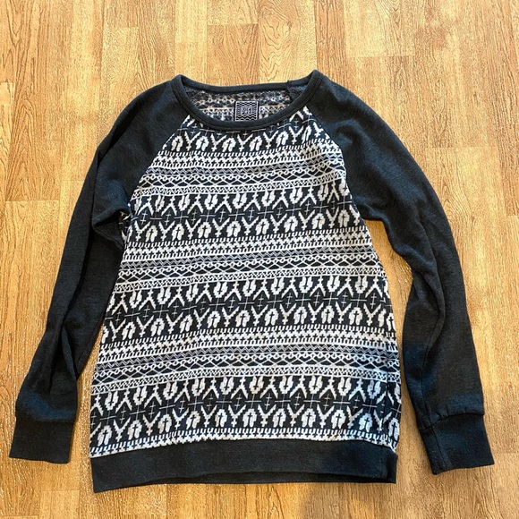 Empyre Womens Dark & Light Gray Fair Isle Pullover Sweater Size Small - Picture 2 of 7